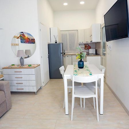 Theos Holidays Apartments 贾迪尼-纳克索斯 外观 照片