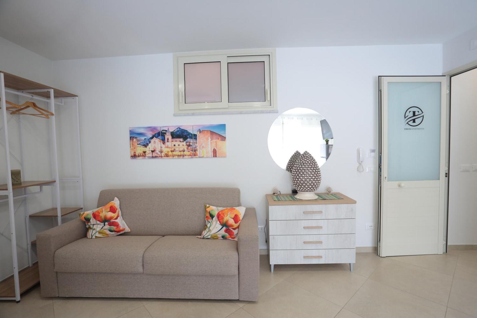 Theos Holidays Apartments 贾迪尼-纳克索斯 外观 照片