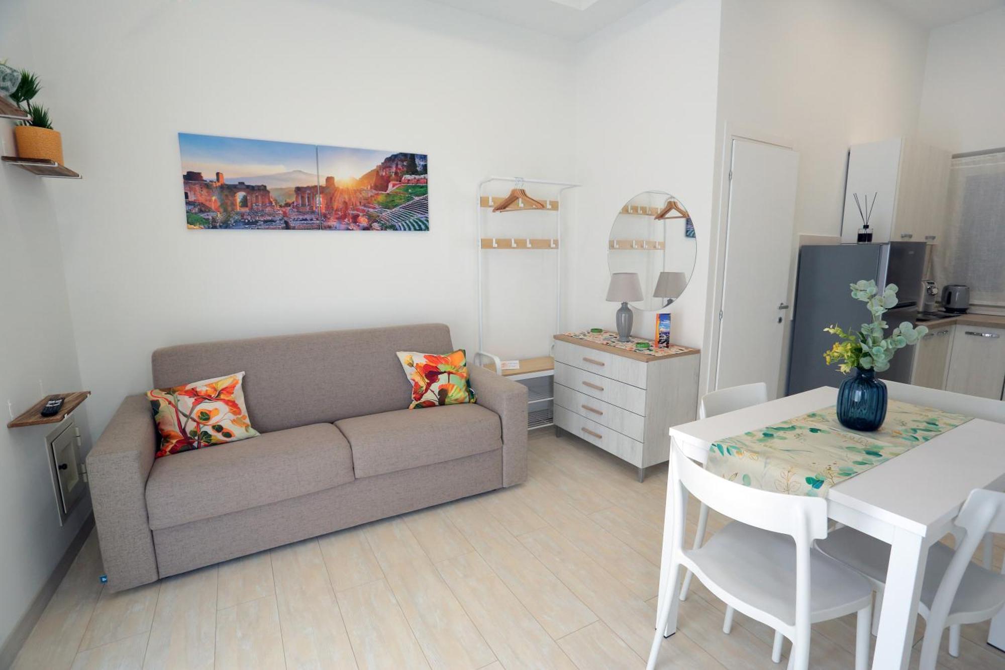 Theos Holidays Apartments 贾迪尼-纳克索斯 外观 照片