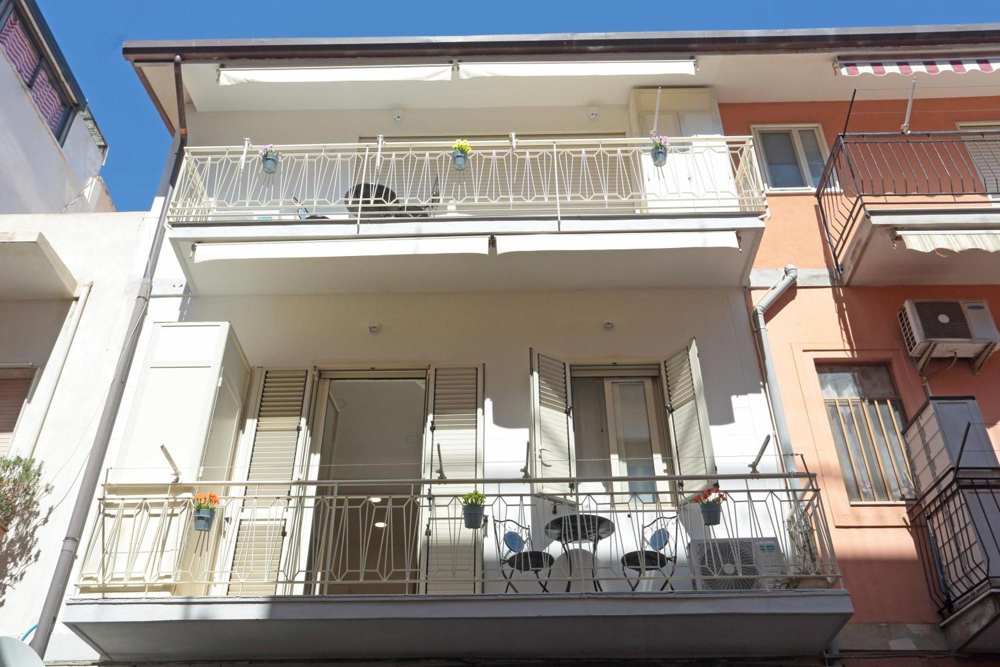 Theos Holidays Apartments 贾迪尼-纳克索斯 外观 照片